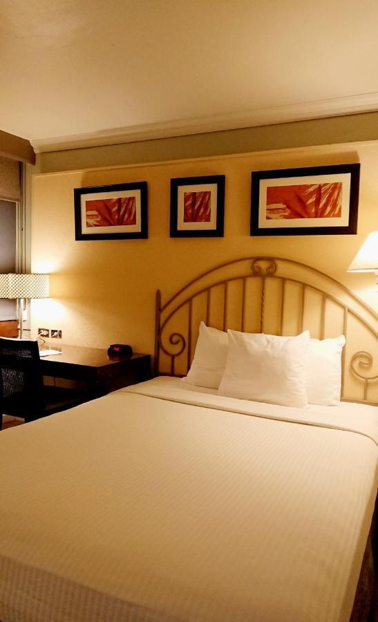 Kapok Hotel Port of Spain Екстериор снимка